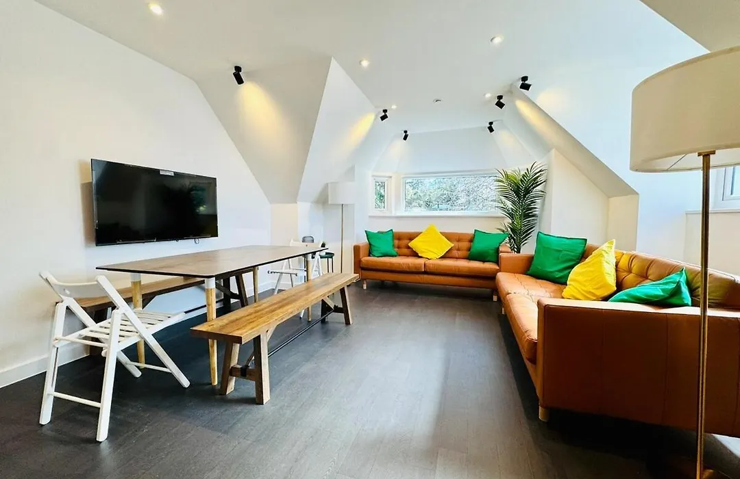Big Penthouse - 3-Bedroom - 2-Bathroom - Sleeps 8-1
